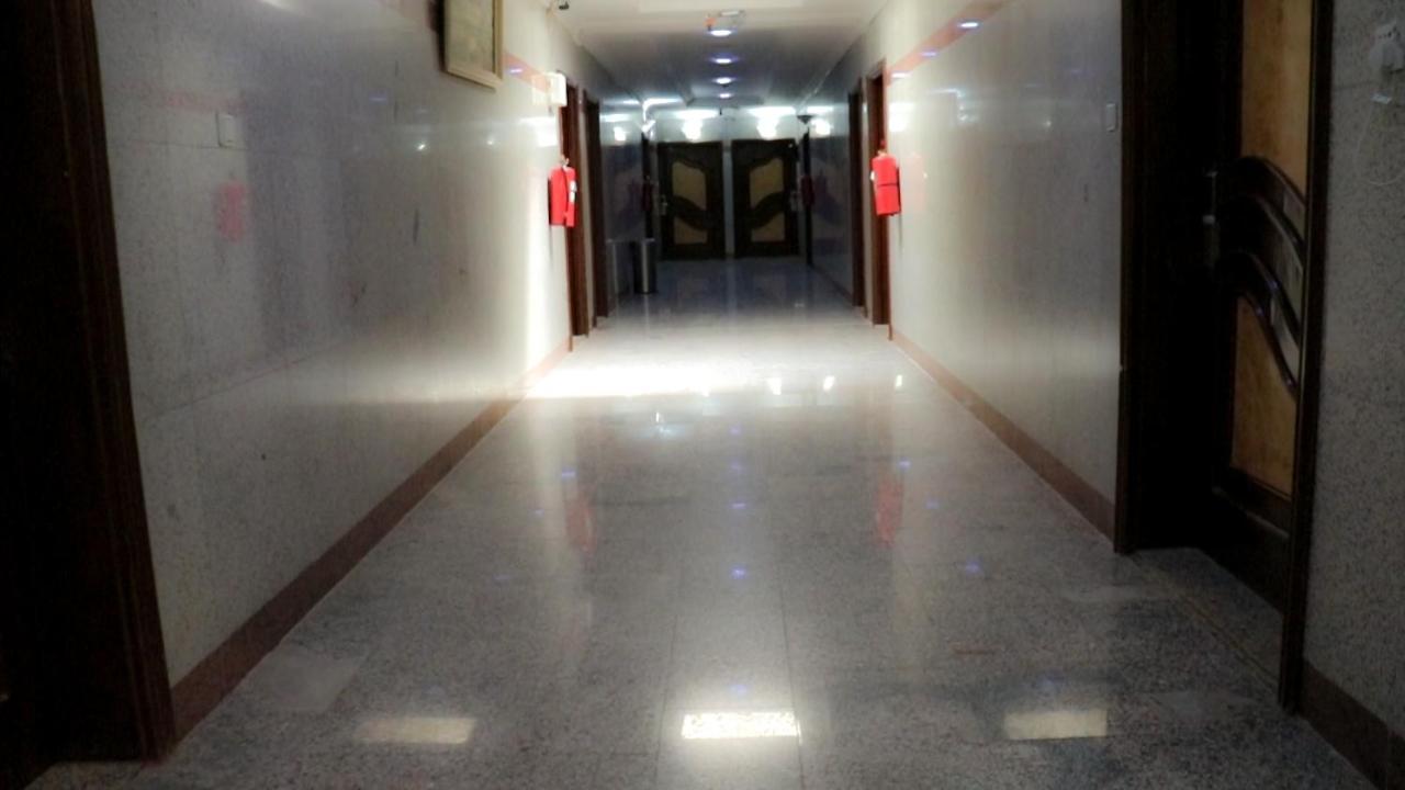 Al Farhan Hotel Suites Riade Exterior foto